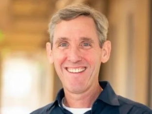 Rep. Lyndon Yearick