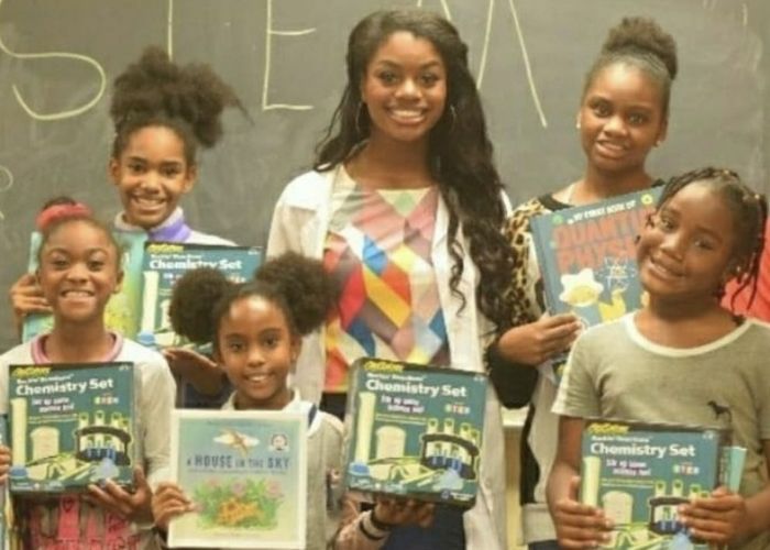 STEM Queen with girls in Delaware